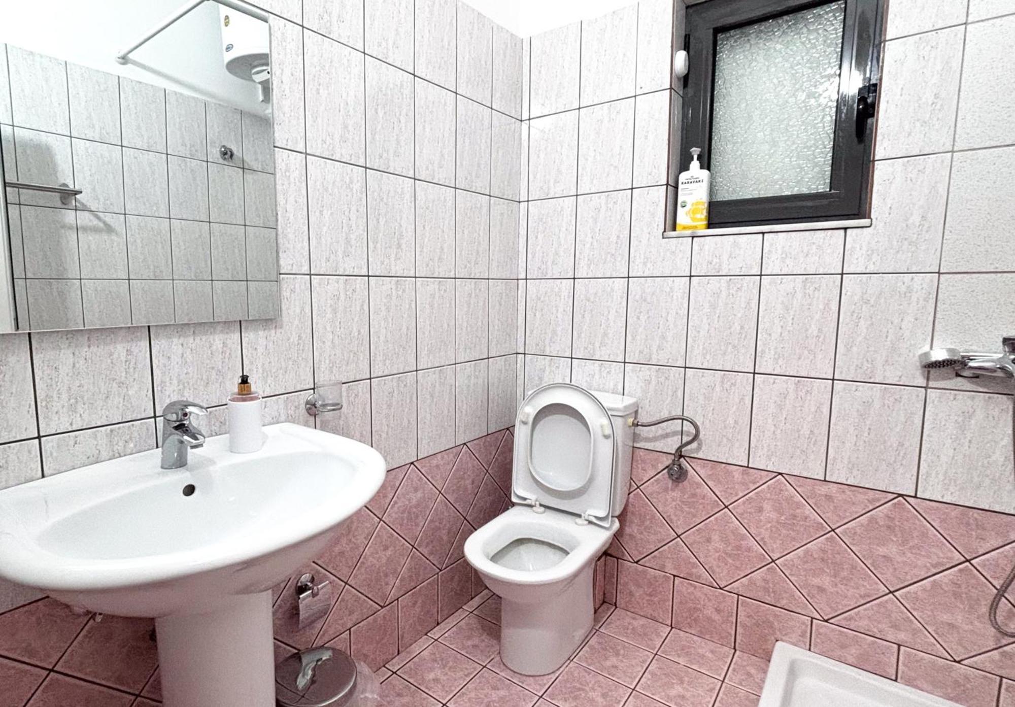 Arte Apartment Sarande Exterior photo